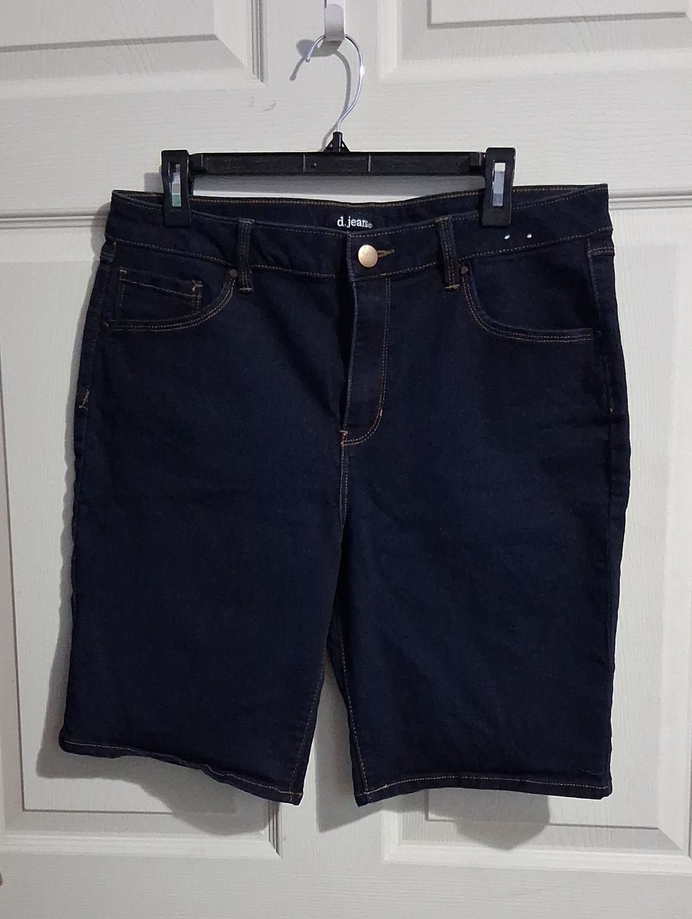 d. jeans Dark Blue Denim Bermuda Shorts Womens Size 16